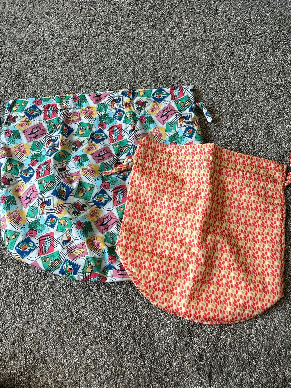 Vera Bradley Multicolor Printed Drawstring Bags